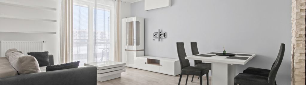 Od zaraz / dwupokojowe 44m / klimatyzacja / garaż