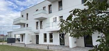 Gotowe dwupoziomowe mieszkanie z dużymi tarsami!