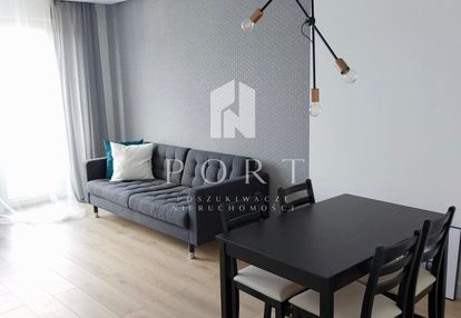 3 pokojowe mieszkanie - 5 minut od stacji skm!
