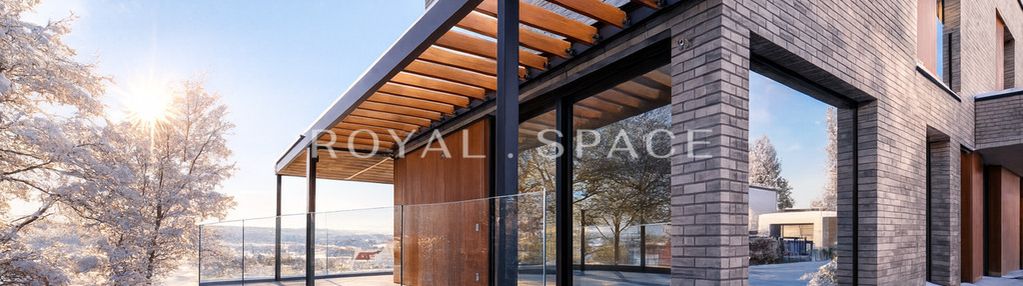 Dom z działką widokową otoczony zielenią