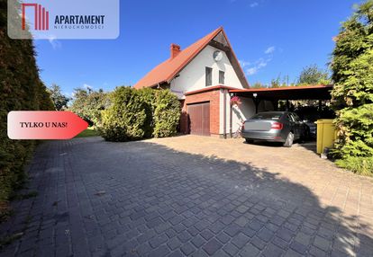 Przestronny dom rodzinny w otoczeniu zieleni