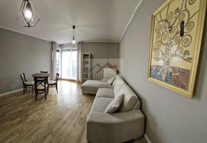 Zadbane 2 pokoje z widokiem na zieleń !