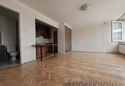 Kawalerka na pradze-południe
