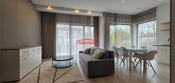 Kameralne osiedle, tereny zielone, miejsce post.