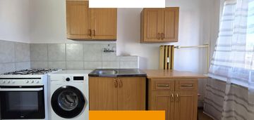 Centrum miasta, kawalerka 34 m2, bardzo tanio !