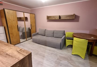 Nowoczesna kawalerka po remoncie do zamieszkania