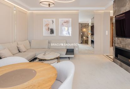 Widokowy apartament na bronowickiej