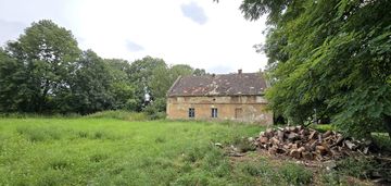 Dom do remontu / siedlisko / działki 1,74 ha/ siedlisko