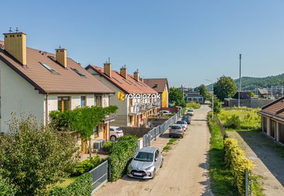 Dom w rumi janowo| 4 pokoje | 2 balkony| ogród|