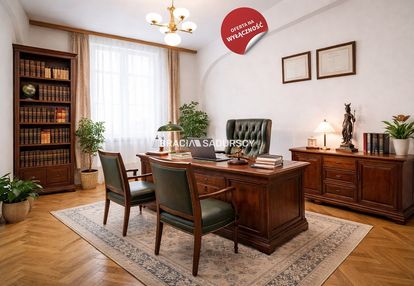 Parterowy lokal na starym mieście.