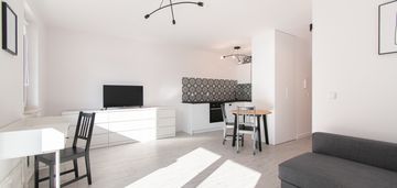 30 m2+ogród| ul.reduta| quattro, vinci, capgemini