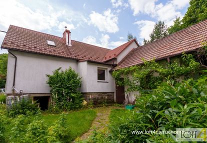 Klimatyczny dom w bajkowej scenerii