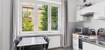 Kawalerka, osobna kuchnia, balkon, po remoncie