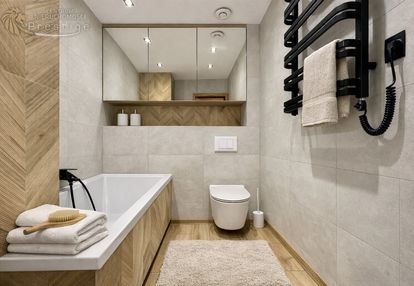 2 łazienki i 3 pokoje z balkonem w centrum miasta!