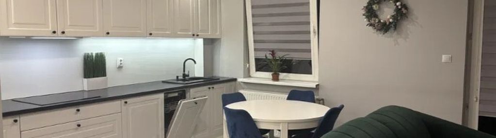 Dwupoziomowe mieszkanie w ząbkach