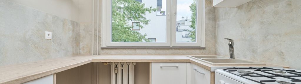 Rozkładowe mieszkanie z balkonem do wynajęcia