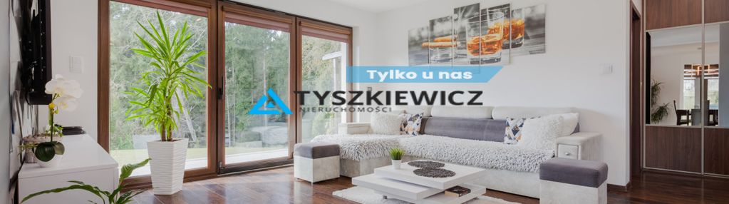 Przepiękny dom tuż przy lesie.