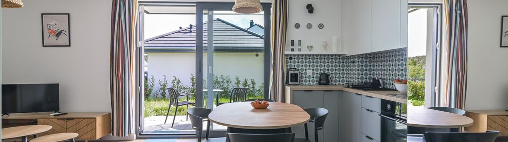 Nadmorski apartament z basenem , sauną i jacuzzi