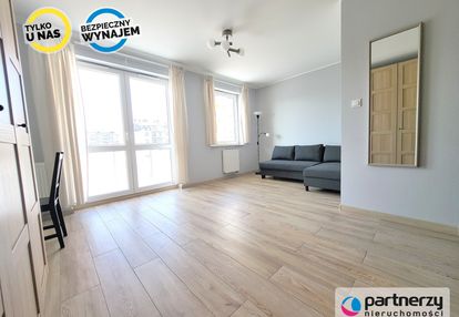 1 pok. wyposażone z miejscem parkingowym