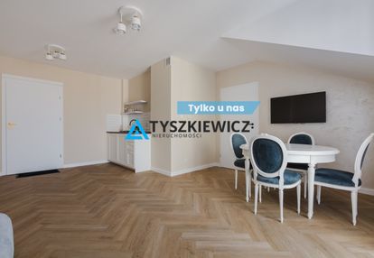 Budynek z windą + miejsce postojowe, faktura vat