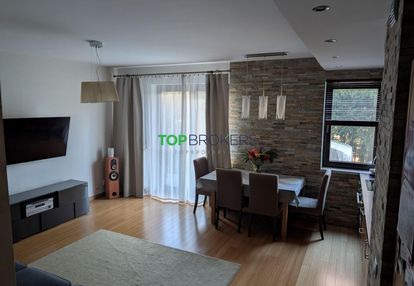 Przestronne 3 pokoje dla rodziny, ogródek