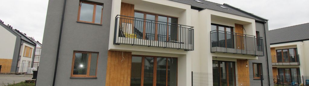 Mieszkanie z ogroem i miejscem parkingowym