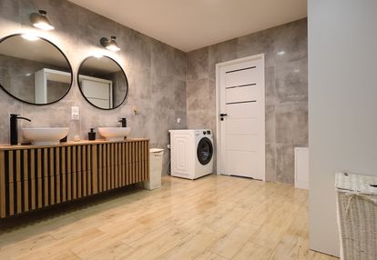 Wolnostojący dom z 19-arową działką