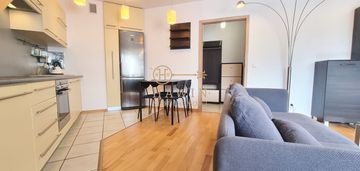 Przestronne 4 pokoje/ balkon/ garaż /