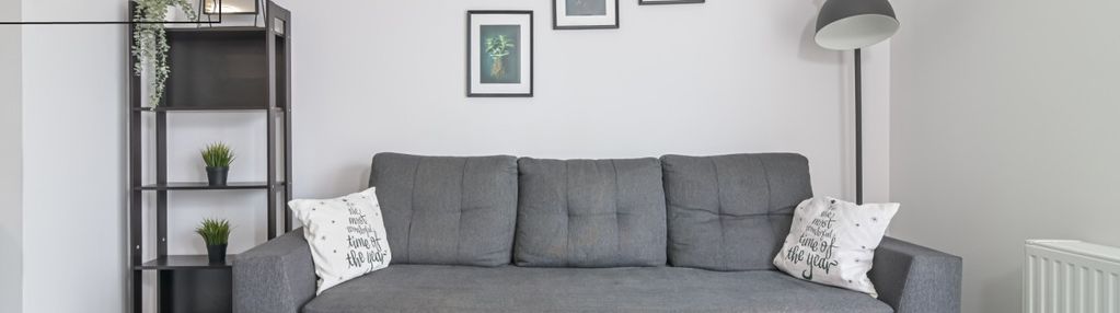 Komfortowe 2 pok. z balkonem i miejscem parking.