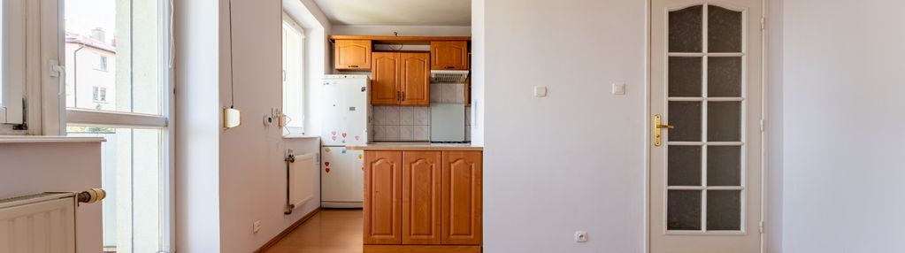 2 pokoje w rumi z tarasem i balkonem