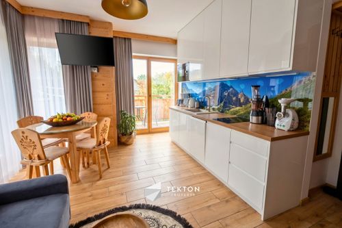 Wyposażony apartament z tarasem i garażem