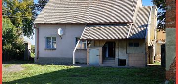 Dom z dużą działką