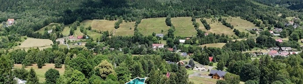 Urokliwa działka budowlana.