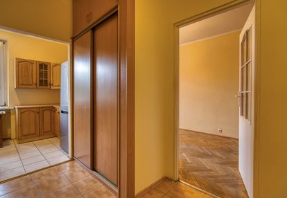2 pok. limanowskiego, 52,15 m2, 2 piętro