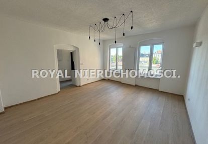 Przy parku róż, możliwość kupna z garażem!!