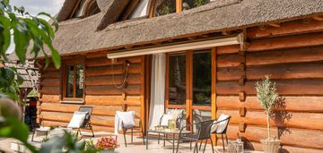 Bajkowy i ekologiczny dom z bala blisko warszawy.