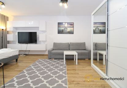 Opcja 2 pok. - 10 min do rynku - obok magnolii