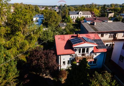 Dom z potencjałem na sprzedaż w brzezinach