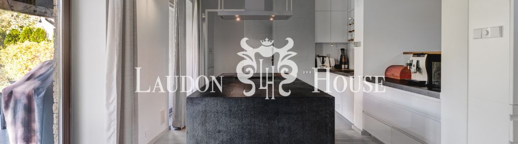 Dom wolnostojący na zamkniętym osiedlu