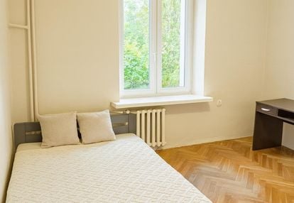 Kawalerka przy parku skaryszewskim kamienica