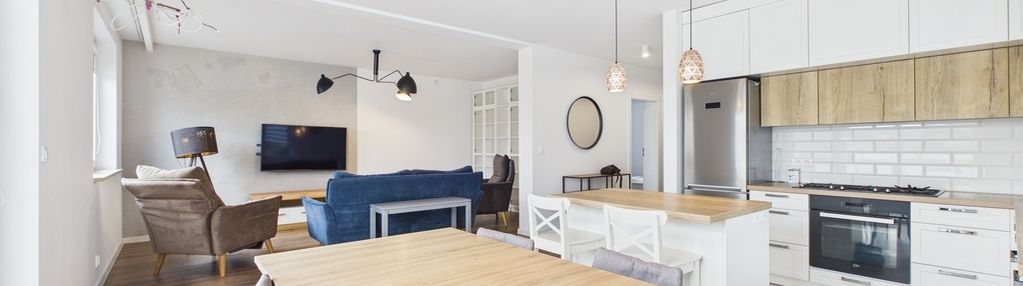 Komfortowe / dwa poziomy / kameralnie