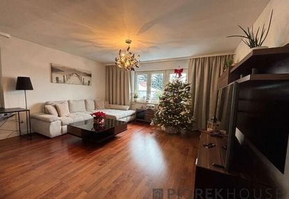 4-pokojowe mieszkanie na wawrze