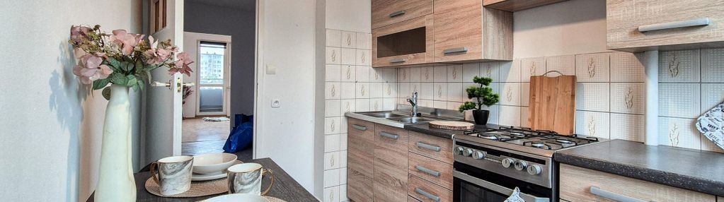 Strzegomska/balkon/rozkład/winda/media miejskie