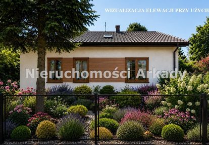 Dom w zielonym otoczeniu i w atrakcyjnej cenie