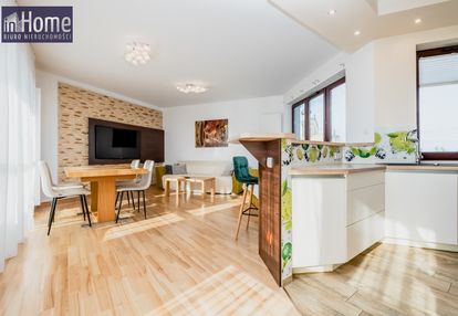 Mieszkanie 76,95 m², 2 łazienki, taras – blokowa