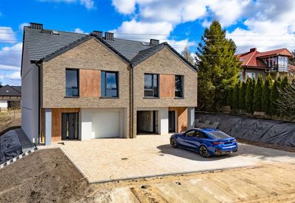 Bliźniak w centrum luzina , dobra komunikacja z s6