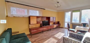 2 pokoje z balkonem na 1 piętrze + piwnica,strych