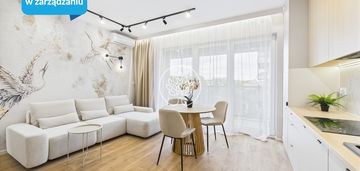Nowy trzypokojowy apartament na wynajem w centrum