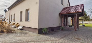 Duży dom na dużej działce - kłębowiec