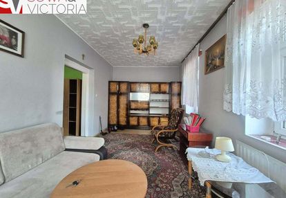 2-pokojowe mieszkanie w centrum mieroszowa.